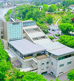 春川文化放送建物の写真